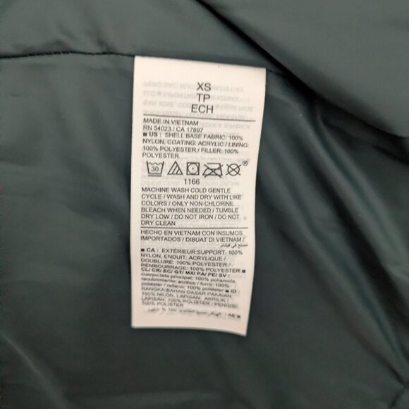 Old Navy Active Puffer Vest - Picture 5 of 6